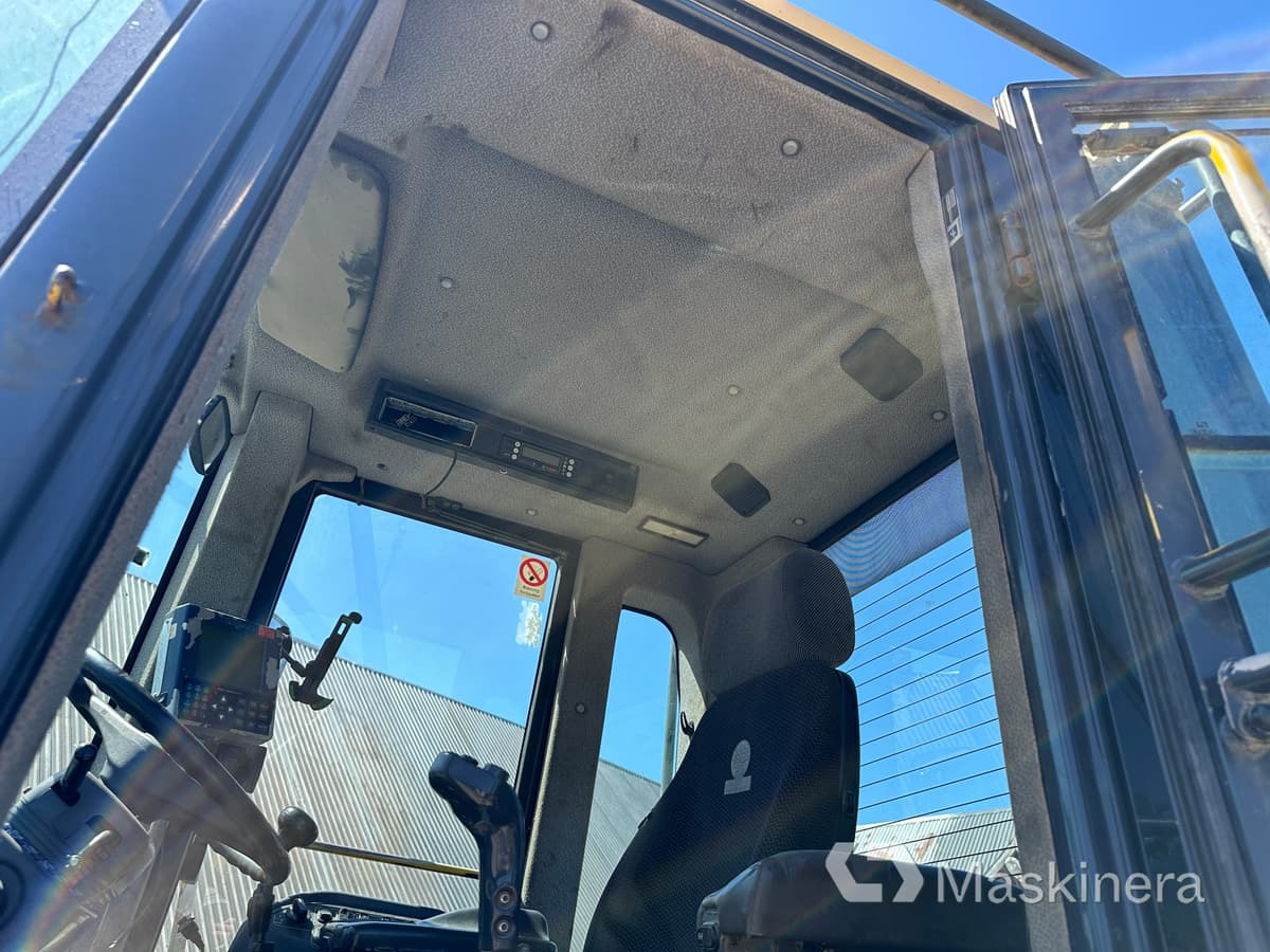 Колісний навантажувач Hjullastare Komatsu WA500-6: фото 21