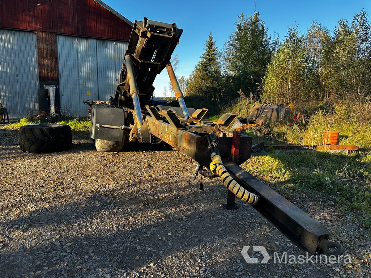 Livab kran Lastväxlarsläp Livab krok (Rep.Objekt) - Інша техніка: фото 1 Livab kran Lastväxlarsläp Livab krok (Rep.Objekt) - Інша техніка: фото 1