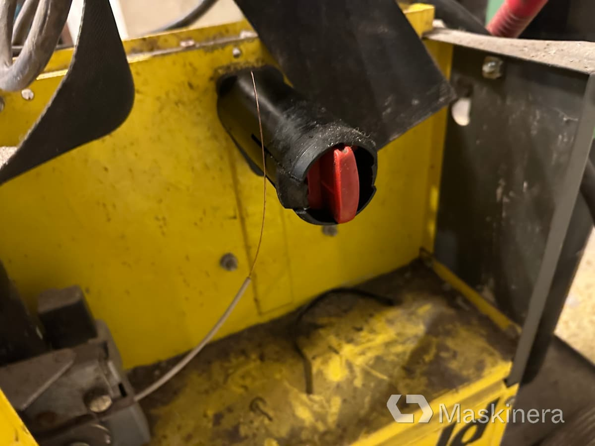 Migsvets ESAB Smashweld 250 med svetsbord - Обладнання для зварювання: фото 4 Migsvets ESAB Smashweld 250 med svetsbord - Обладнання для зварювання: фото 4