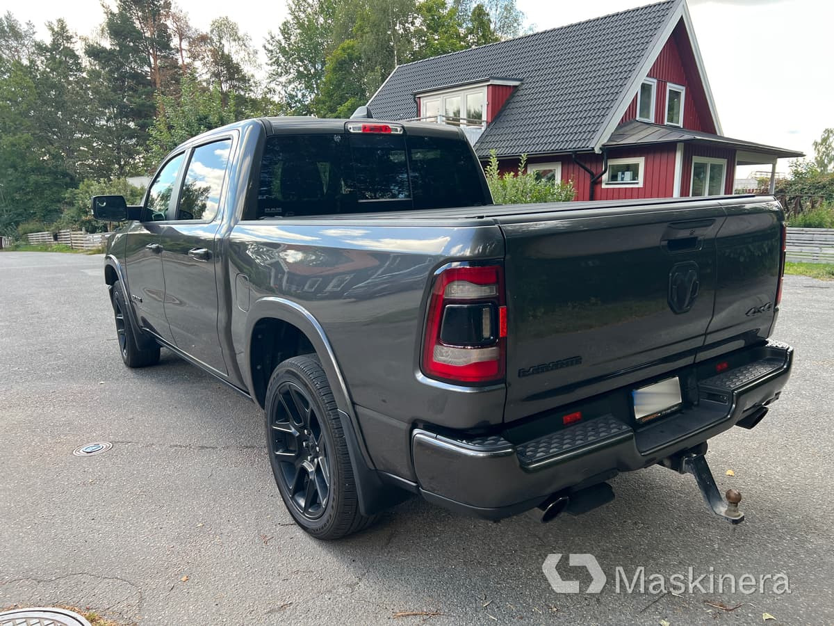 Pickup Dodge Ram 1500 - Суцільнометалевий фургон: фото 5 Pickup Dodge Ram 1500 - Суцільнометалевий фургон: фото 5