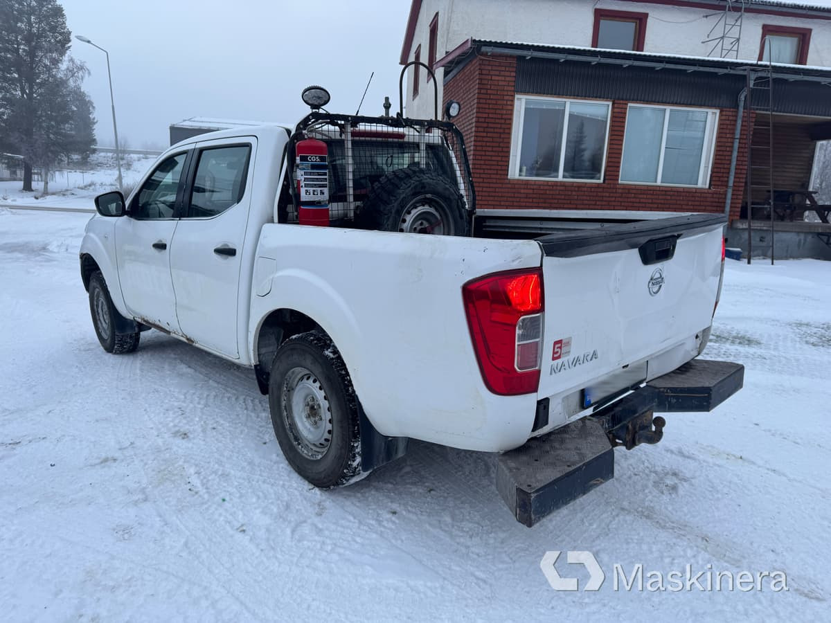 Pickup Nissan Navara med dubbelhytt - Легковий фургон: фото 3 Pickup Nissan Navara med dubbelhytt - Легковий фургон: фото 3