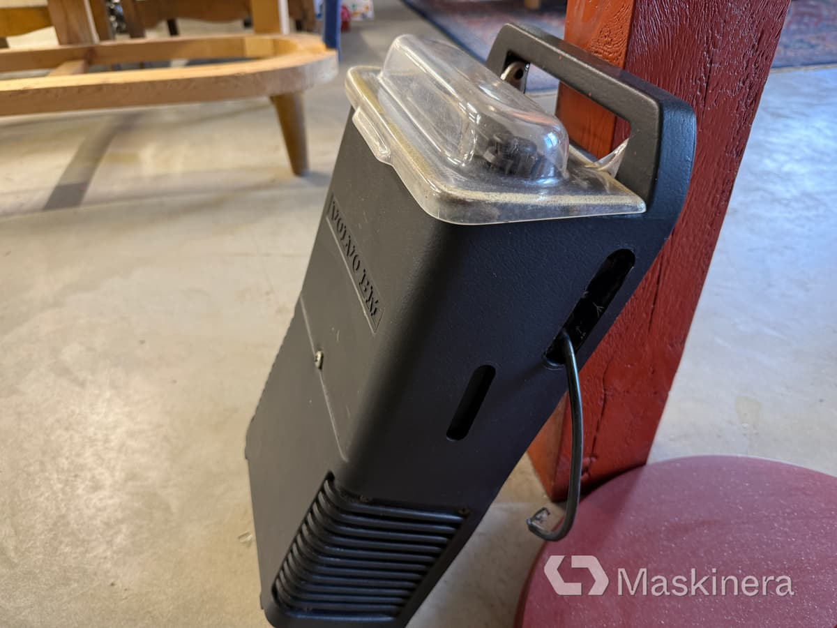Radio till Volvo BM traktor - Кабіна й інтер'єр в категорії Сільськогосподарська техніка: фото 3 Radio till Volvo BM traktor - Кабіна й інтер'єр в категорії Сільськогосподарська техніка: фото 3