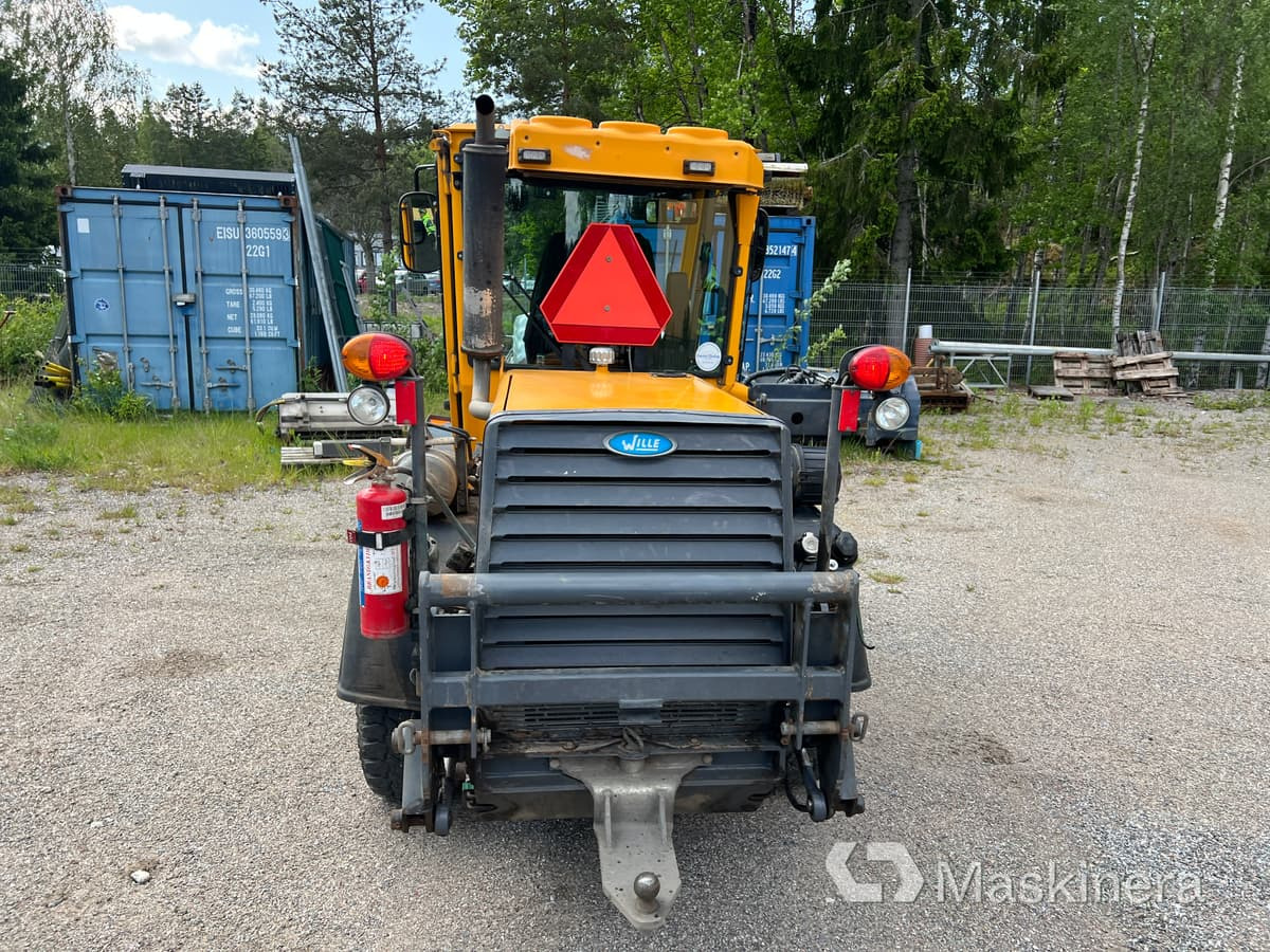 Снігоприбиральна машина Redskapsbärare Wille 265-C22-3A med tillbehör: фото 6 Снігоприбиральна машина Redskapsbärare Wille 265-C22-3A med tillbehör: фото 6