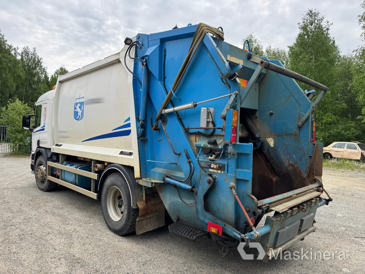 Scania P94DB 4X2 NA 230 Sopbil Scania P94DB 4X2 Baklastare - Сміттєвози: фото 3 Scania P94DB 4X2 NA 230 Sopbil Scania P94DB 4X2 Baklastare - Сміттєвози: фото 3
