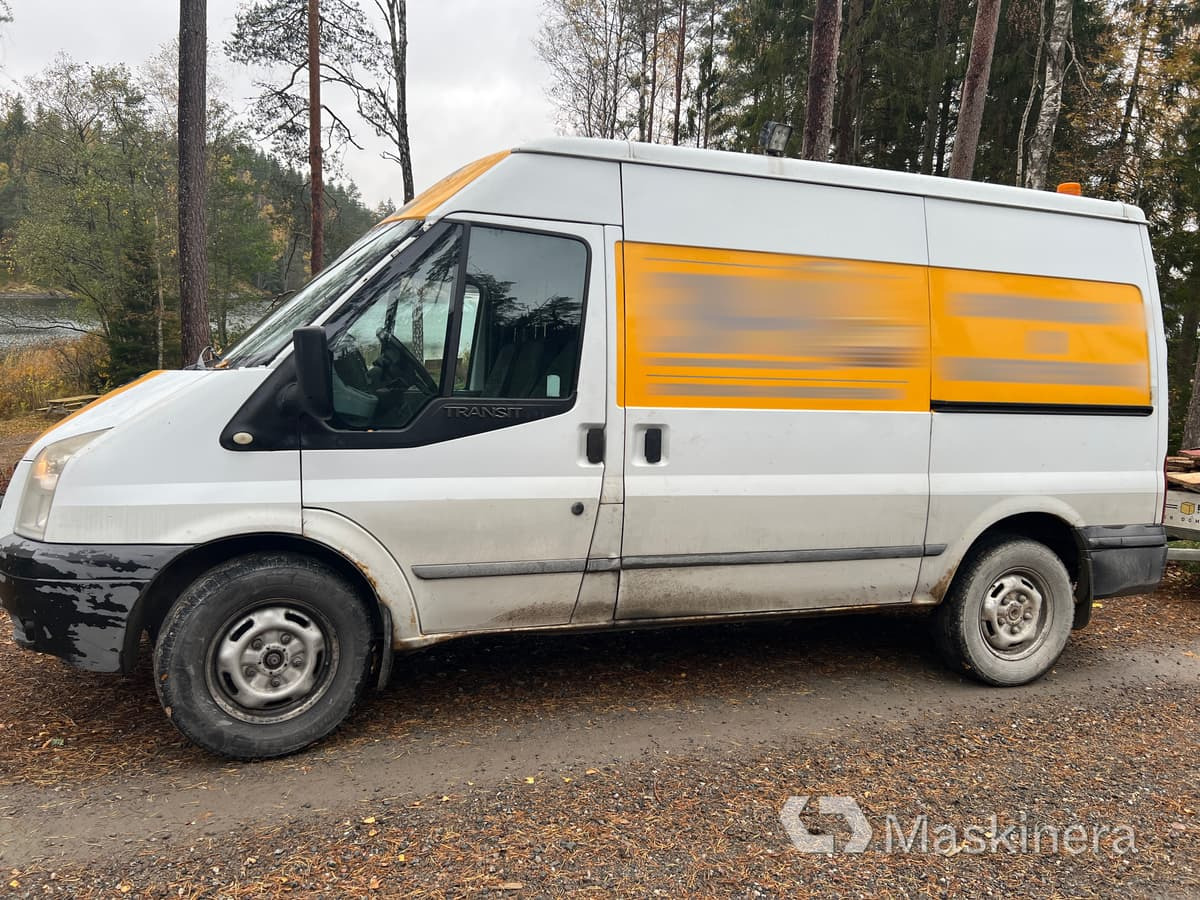 Skåpbil Ford Transit - Суцільнометалевий фургон: фото 5 Skåpbil Ford Transit - Суцільнометалевий фургон: фото 5