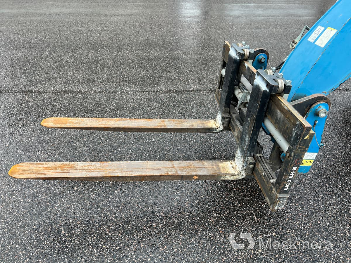 Навантажувач телескопічний Teleskoplastare Genie GTH 4017SX med tillbehör: фото 16