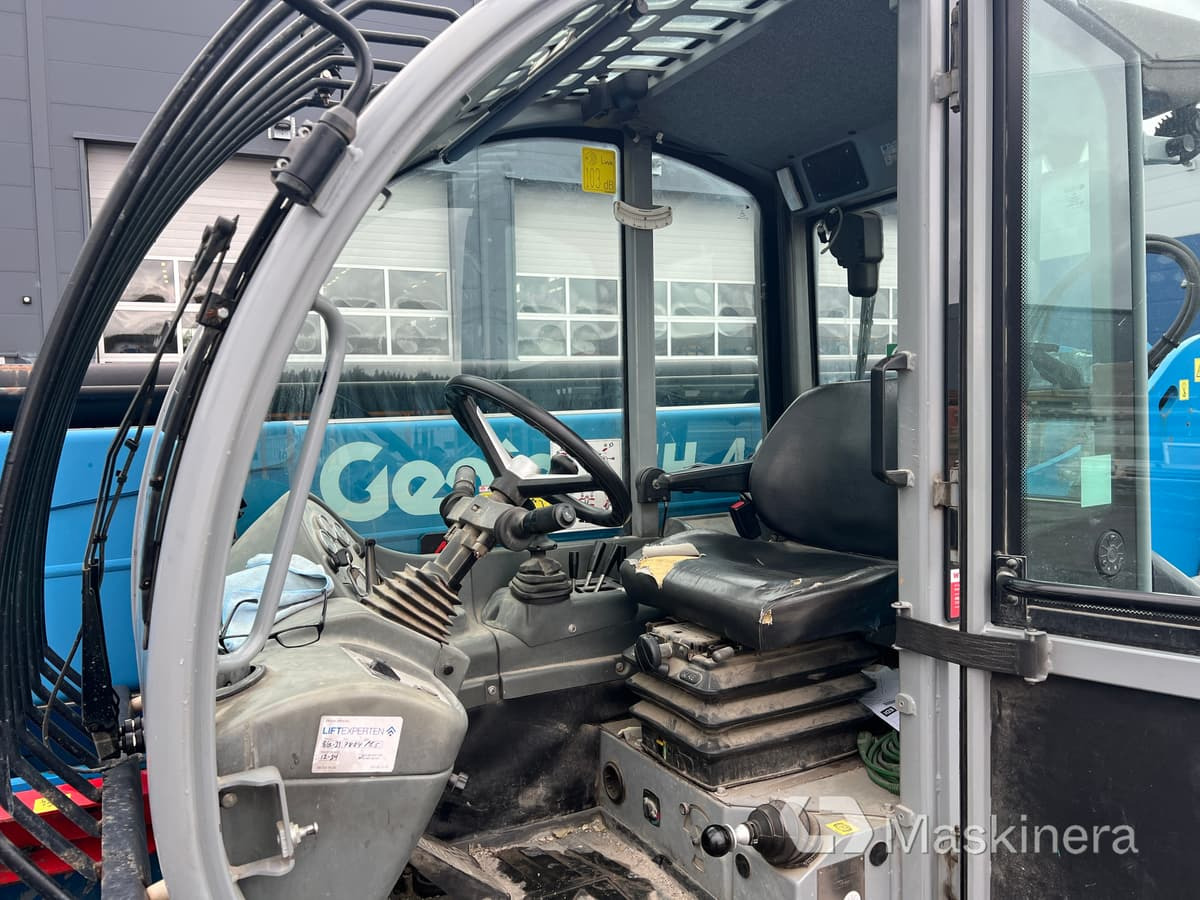 Навантажувач телескопічний Teleskoplastare Genie GTH 4017SX med tillbehör: фото 35