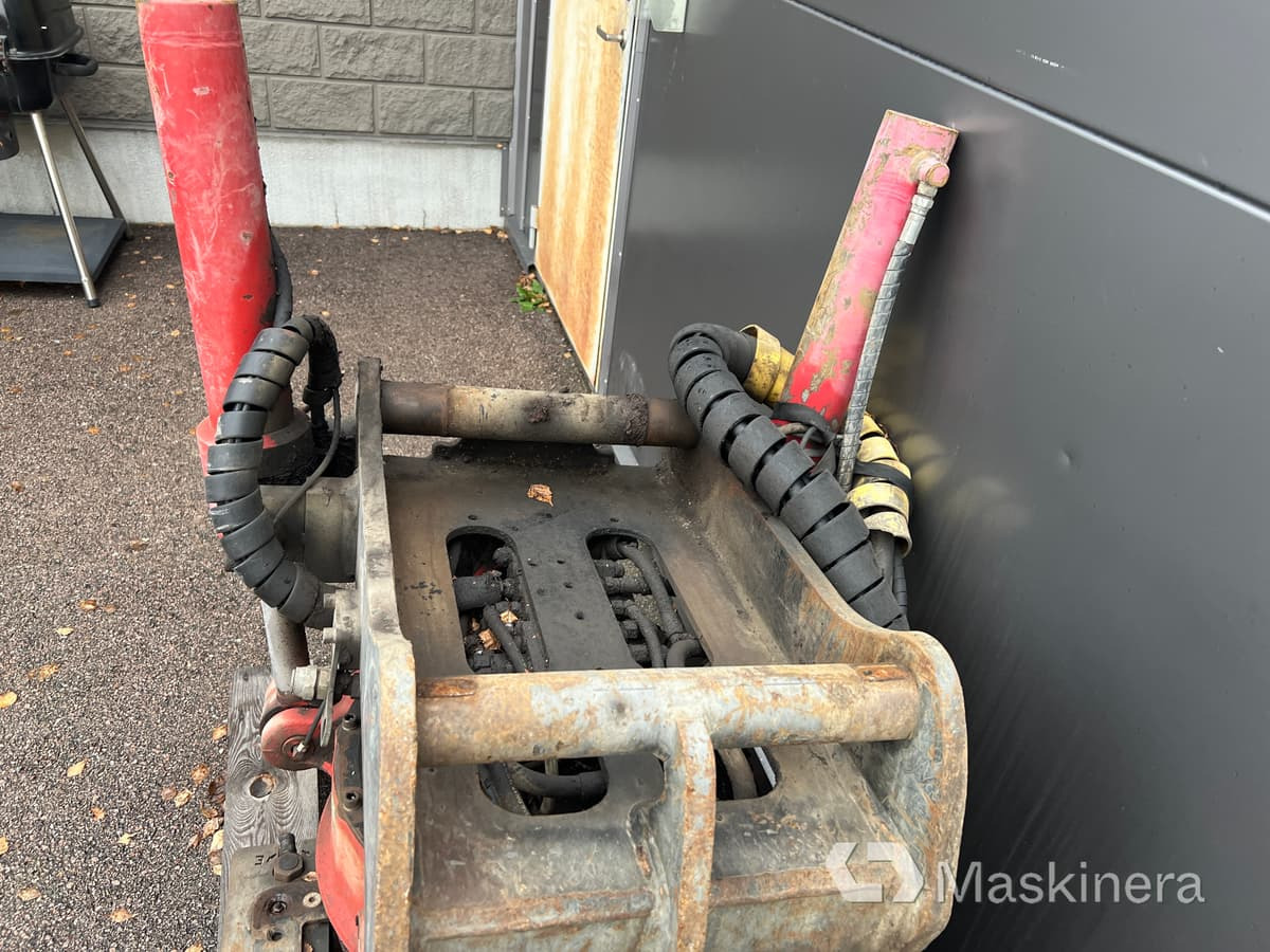 Tiltrotator Indexator RT80 med grip S80 - Тилтротатор: фото 5 Tiltrotator Indexator RT80 med grip S80 - Тилтротатор: фото 5