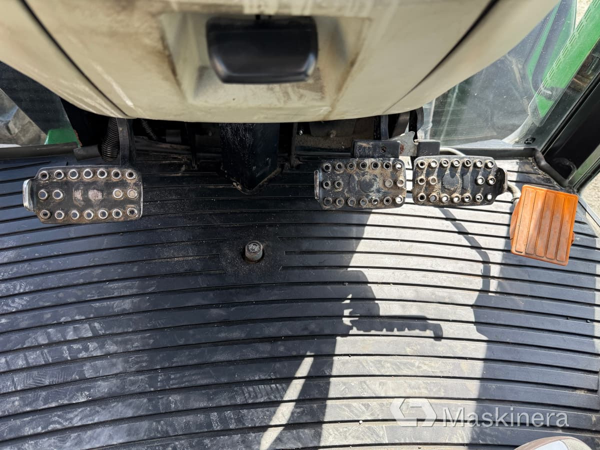 Трактор Traktor John Deere 5075M med snöutrustning: фото 35