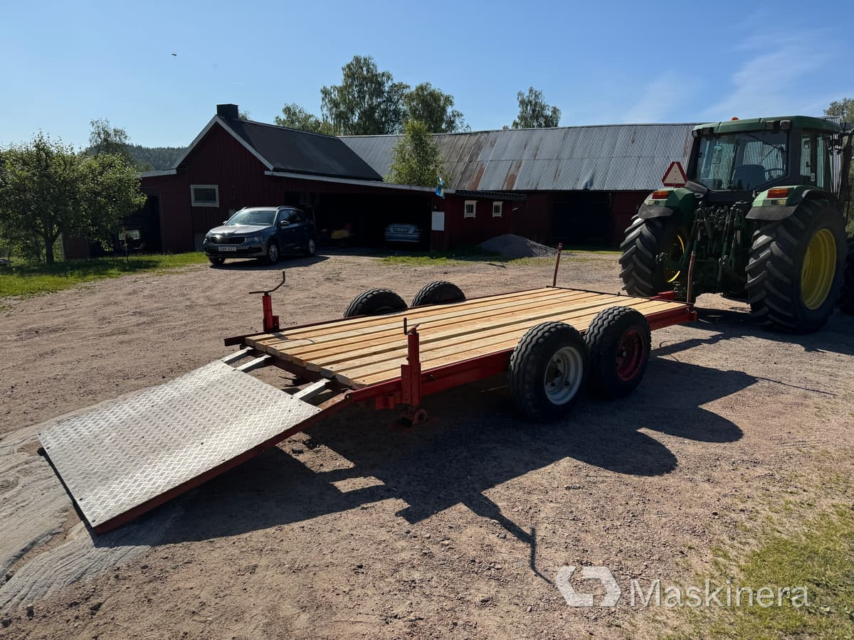 Traktordragen Maskintrailer 2-axlad - Низькорамна платформа причіп: фото 5 Traktordragen Maskintrailer 2-axlad - Низькорамна платформа причіп: фото 5