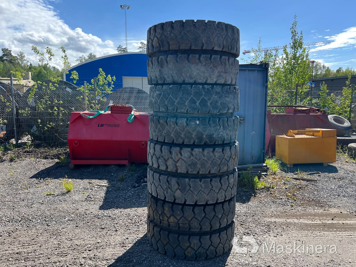 Trelleborg 10.00-20 NHS Däck med fälg Dubbelmontage Trelleborg 10.00-20 - Колесо: фото 3 Trelleborg 10.00-20 NHS Däck med fälg Dubbelmontage Trelleborg 10.00-20 - Колесо: фото 3