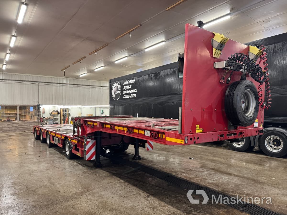 Trombontrailer Faymonville Multimax - Бортовий напівпричіп/ Платформа: фото 1 Trombontrailer Faymonville Multimax - Бортовий напівпричіп/ Платформа: фото 1