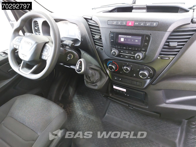 Тентований фургон Iveco Daily 3.0L Automaat Laadklep 180PK Schuifzeilen Zeilen Airco Cruise D'Hollandia Euro6 Schuifzeil Koffer Gesloten laadbak Airco Cruise: фото 9 Тентований фургон Iveco Daily 3.0L Automaat Laadklep 180PK Schuifzeilen Zeilen Airco Cruise D'Hollandia Euro6 Schuifzeil Koffer Gesloten laadbak Airco Cruise: фото 9