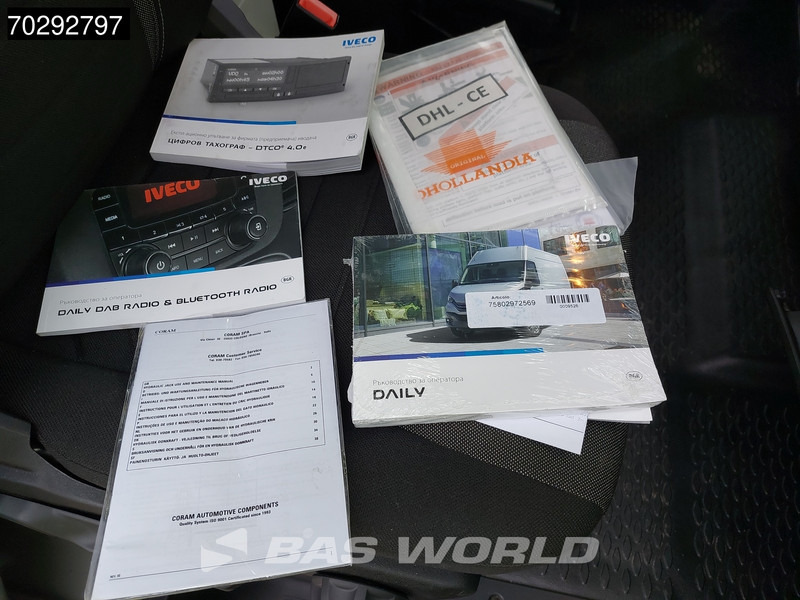 Тентований фургон Iveco Daily 3.0L Automaat Laadklep 180PK Schuifzeilen Zeilen Airco Cruise D'Hollandia Euro6 Schuifzeil Koffer Gesloten laadbak Airco Cruise: фото 19 Тентований фургон Iveco Daily 3.0L Automaat Laadklep 180PK Schuifzeilen Zeilen Airco Cruise D'Hollandia Euro6 Schuifzeil Koffer Gesloten laadbak Airco Cruise: фото 19