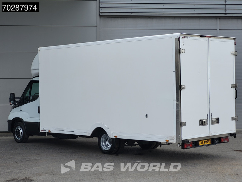 Iveco Daily 35C14 Automaat Luchtvering 530cm lang! Verkoopwagen Bakwagen Airco Cruise Camera Euro6 Meubelbak Plancher Foodtruck Paardenwagen - Фургон з закритим кузовом: фото 2 Iveco Daily 35C14 Automaat Luchtvering 530cm lang! Verkoopwagen Bakwagen Airco Cruise Camera Euro6 Meubelbak Plancher Foodtruck Paardenwagen - Фургон з закритим кузовом: фото 2