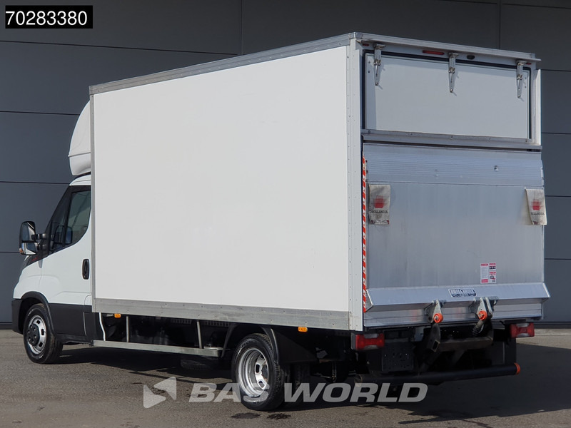 Iveco Daily 35C16 3.0L Laadklep Zijdeur Bakwagen Dubbellucht Airco Cruise Camera Euro6 Meubelbak Koffer 20m3 Airco Cruise control - Фургон з закритим кузовом: фото 2 Iveco Daily 35C16 3.0L Laadklep Zijdeur Bakwagen Dubbellucht Airco Cruise Camera Euro6 Meubelbak Koffer 20m3 Airco Cruise control - Фургон з закритим кузовом: фото 2