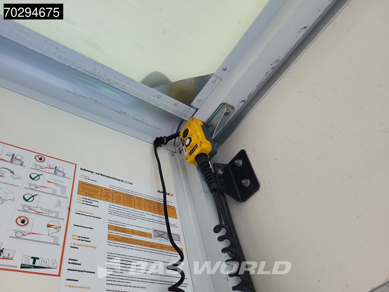 Фургон з закритим кузовом Iveco Daily 35C16 Laadklep Automaat Dubbellucht Bakwagen 160PK Airco Camera Euro6 Meubelbak Koffer Airco: фото 8 Фургон з закритим кузовом Iveco Daily 35C16 Laadklep Automaat Dubbellucht Bakwagen 160PK Airco Camera Euro6 Meubelbak Koffer Airco: фото 8