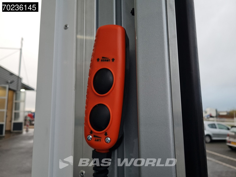Новий Фургон з закритим кузовом Iveco Daily 35C18 2025 MODEL 3.0L Automaat 1000kg Laadklep ACC Navi Airco Zijdeur Bakwagen Meubelbak Koffer 21m3 Airco: фото 7