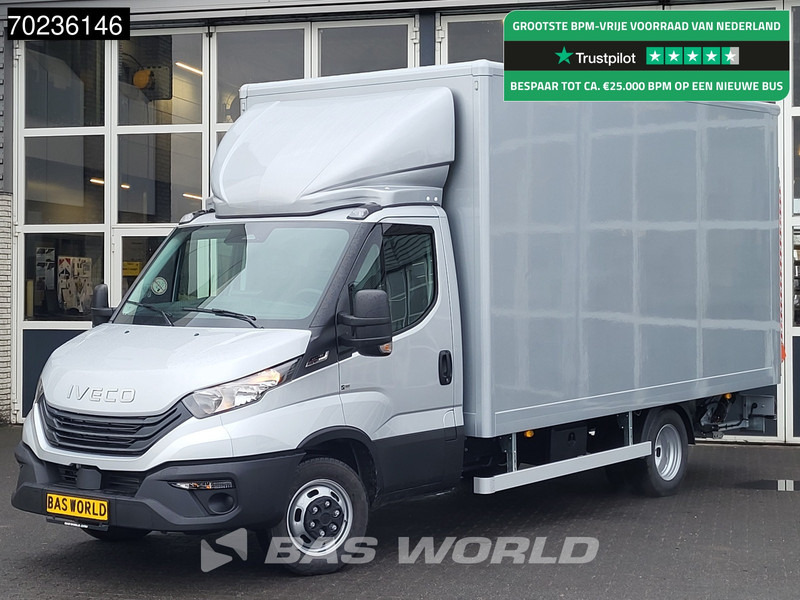 Iveco Daily 35C18 2025 MODEL Automaat 1000kg Laadklep ACC Navi Airco Zijdeur Bakwagen Meubelbak Koffer 22m3 Airco - Фургон з закритим кузовом: фото 1 Iveco Daily 35C18 2025 MODEL Automaat 1000kg Laadklep ACC Navi Airco Zijdeur Bakwagen Meubelbak Koffer 22m3 Airco - Фургон з закритим кузовом: фото 1
