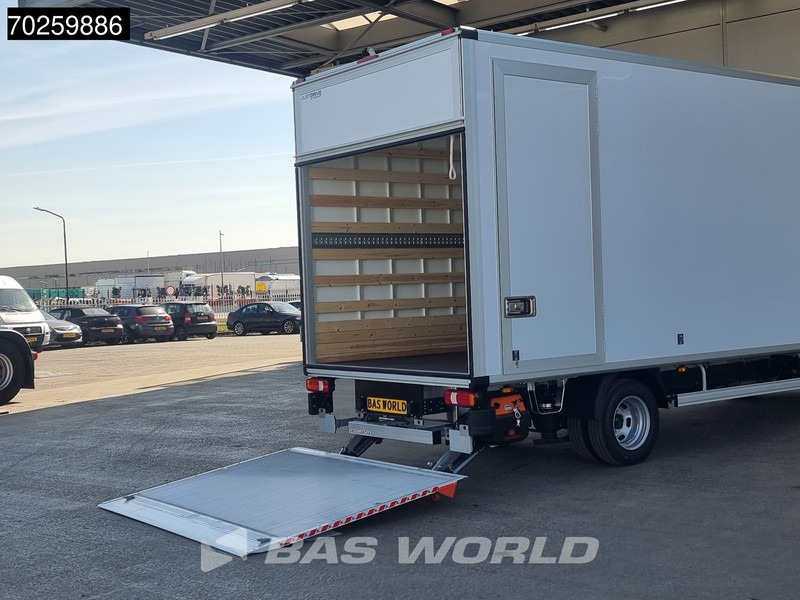 Iveco Daily 35C18 3.0L Automaat Luchtvering Laadklep Zijdeur Dubbellucht Bakwagen 180PK LED Airco Cruise Camera Lat om Lat D'Hollandia Euro6 - Фургон з закритим кузовом: фото 3 Iveco Daily 35C18 3.0L Automaat Luchtvering Laadklep Zijdeur Dubbellucht Bakwagen 180PK LED Airco Cruise Camera Lat om Lat D'Hollandia Euro6 - Фургон з закритим кузовом: фото 3