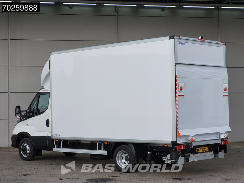 Iveco Daily 35C18 Automaat Luchtvering Zijdeur Laadklep Bakwagen Navi LED Koffer Gesloten laadbak Bakwagen 22m3 Airco Cruise control - Фургон з закритим кузовом: фото 2 Iveco Daily 35C18 Automaat Luchtvering Zijdeur Laadklep Bakwagen Navi LED Koffer Gesloten laadbak Bakwagen 22m3 Airco Cruise control - Фургон з закритим кузовом: фото 2