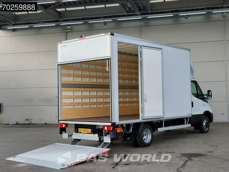 Iveco Daily 35C18 Automaat Luchtvering Zijdeur Laadklep Bakwagen Navi LED Koffer Gesloten laadbak Bakwagen 22m3 Airco Cruise control - Фургон з закритим кузовом: фото 3 Iveco Daily 35C18 Automaat Luchtvering Zijdeur Laadklep Bakwagen Navi LED Koffer Gesloten laadbak Bakwagen 22m3 Airco Cruise control - Фургон з закритим кузовом: фото 3