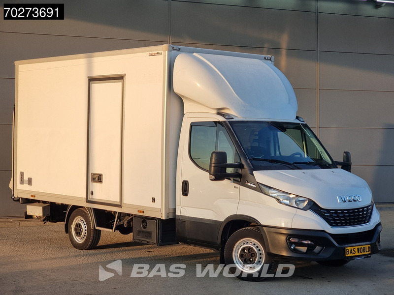 Iveco Daily 35S14 Automaat Laadklep Zijdeur Bakwagen Airco Cruise Meubelbak Koffer 20m3 Airco Cruise control - Фургон з закритим кузовом: фото 5 Iveco Daily 35S14 Automaat Laadklep Zijdeur Bakwagen Airco Cruise Meubelbak Koffer 20m3 Airco Cruise control - Фургон з закритим кузовом: фото 5