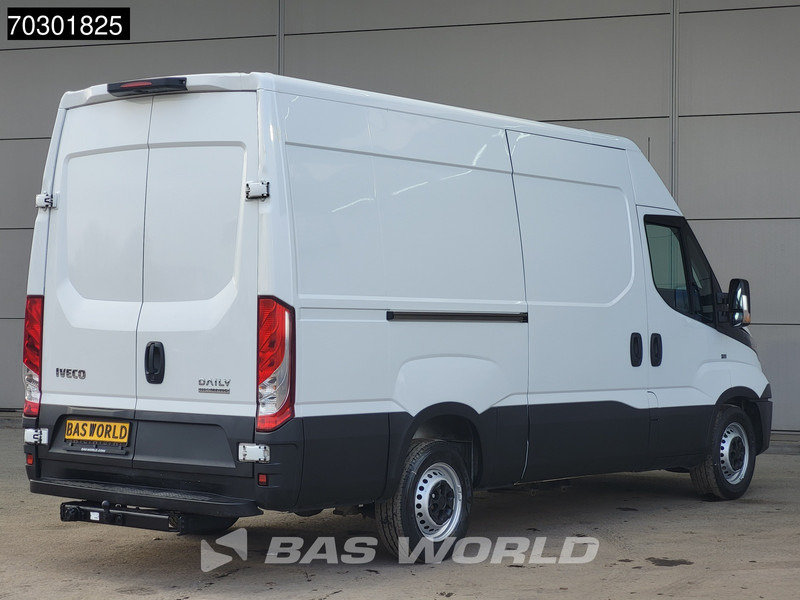 Суцільнометалевий фургон Iveco Daily 35S15 3.0L Automaat Luchtvering L2H2 3,5t Trekhaak 150PK Navi Airco Cruise Camera Euro6 L2 Airco Trekhaak Cruise control: фото 6