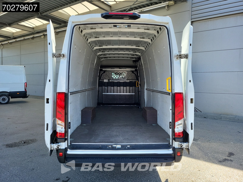 Iveco Daily 35S16 Automaat L3H2 Camera Airco 3,5t Trekgewicht Parkeersensoren L4H2 16m3 Airco - Суцільнометалевий фургон: фото 3 Iveco Daily 35S16 Automaat L3H2 Camera Airco 3,5t Trekgewicht Parkeersensoren L4H2 16m3 Airco - Суцільнометалевий фургон: фото 3