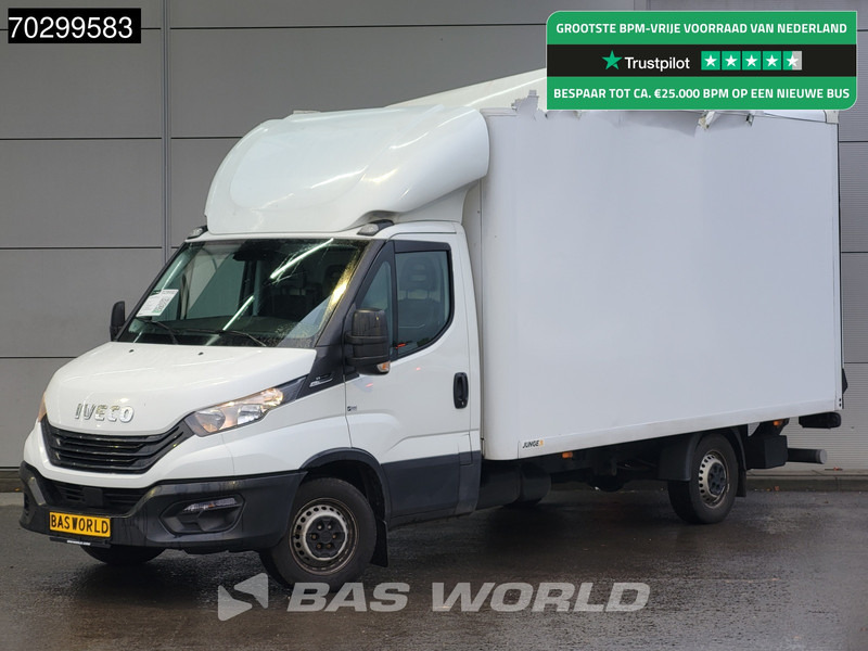 Iveco Daily 35S16 Laadklep Automaat SCHADE Bakwagen 160PK Airco Camera Euro6 Meubelbak Koffer Airco - Фургон з закритим кузовом: фото 1 Iveco Daily 35S16 Laadklep Automaat SCHADE Bakwagen 160PK Airco Camera Euro6 Meubelbak Koffer Airco - Фургон з закритим кузовом: фото 1