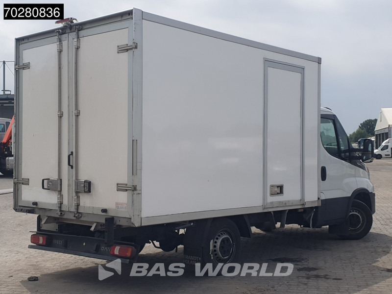 Iveco Daily 35S16 SCHADE! Koelwagen Zijdeur Carrier Xarios Airco Camera Euro6 Koel Koeler Kühl Kühler Kühlwagen Kühlkoffer 13m3 Airco в лізинг Iveco Daily 35S16 SCHADE! Koelwagen Zijdeur Carrier Xarios Airco Camera Euro6 Koel Koeler Kühl Kühler Kühlwagen Kühlkoffer 13m3 Airco: фото 6