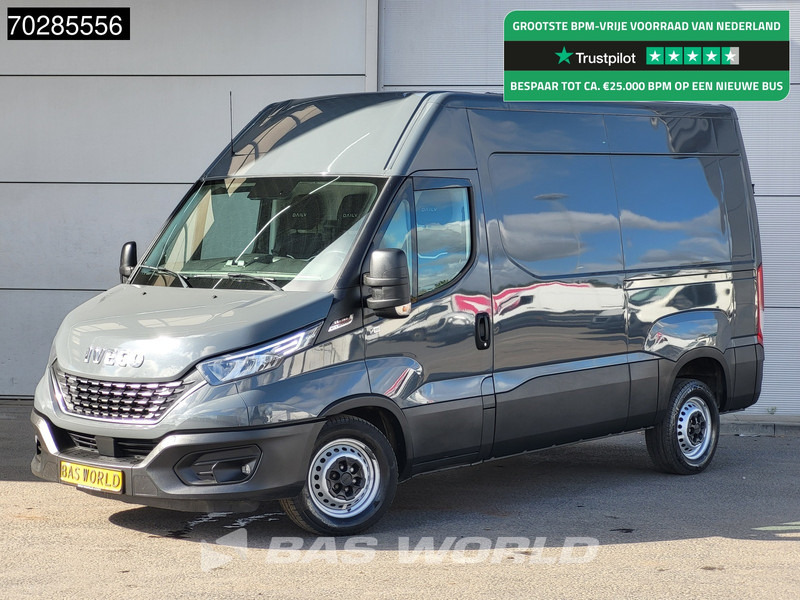 Iveco Daily 35S18 3.0L Automaat 180PK L2H2 3500kg Trekhaak LED Navi Airco Cruise Camera Euro6 L2 11m3 Airco Trekhaak Cruise control - Суцільнометалевий фургон: фото 1 Iveco Daily 35S18 3.0L Automaat 180PK L2H2 3500kg Trekhaak LED Navi Airco Cruise Camera Euro6 L2 11m3 Airco Trekhaak Cruise control - Суцільнометалевий фургон: фото 1