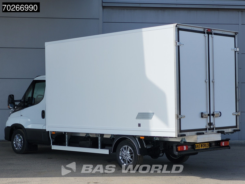 Iveco Daily 35S18 3.0L Koelwagen Vriezer Thermoking V-200 MAX 220V stekker -18 LED Navi Airco ACC Koel Koeler Kühler Kühlwagen Bakwagen Kühl - Фургон-рефрижератор: фото 2 Iveco Daily 35S18 3.0L Koelwagen Vriezer Thermoking V-200 MAX 220V stekker -18 LED Navi Airco ACC Koel Koeler Kühler Kühlwagen Bakwagen Kühl - Фургон-рефрижератор: фото 2