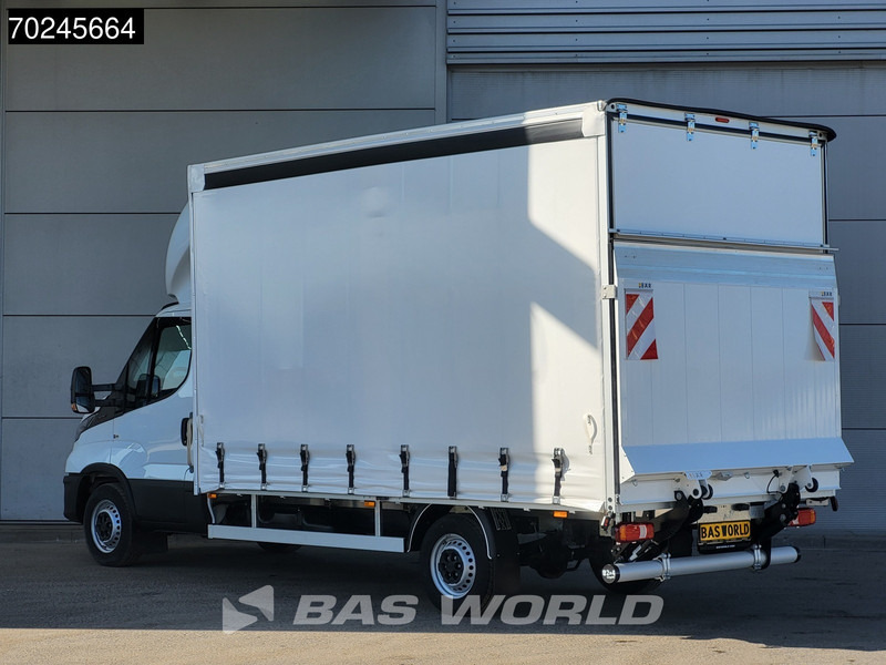 Iveco Daily 35S18 3.0L Laadklep Schuifzeilen Airco Cruise Bakwagen Meubelbak Zeilenwagen Schuifzeil Plane 22m3 Airco Cruise control - Фургон з закритим кузовом: фото 2 Iveco Daily 35S18 3.0L Laadklep Schuifzeilen Airco Cruise Bakwagen Meubelbak Zeilenwagen Schuifzeil Plane 22m3 Airco Cruise control - Фургон з закритим кузовом: фото 2