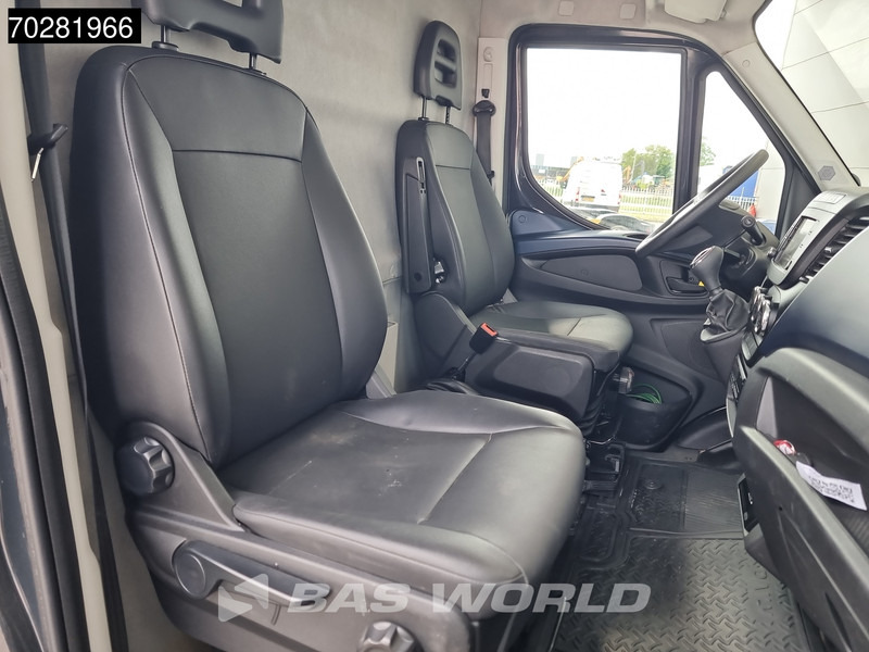 Суцільнометалевий фургон Iveco Daily 50C18 3.0L Automaat L4H2 Luchtvering Dubbellucht 3,5t Trekhaak Airco Cruise Camera Euro6 L4 16m3 Airco Trekhaak Cruise control: фото 14