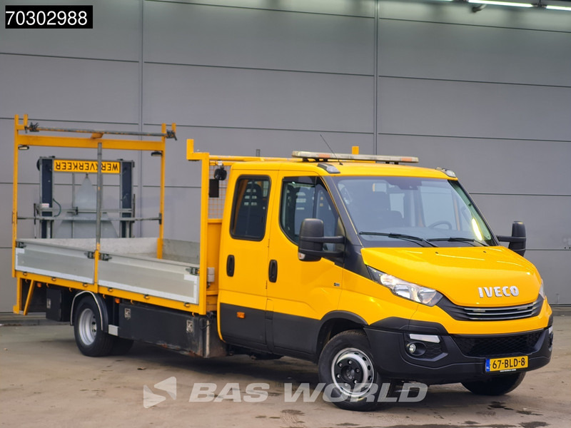 Iveco Daily 70C18 3.0L Automaat 452cmOpen Laadbak Dubbel Cabine Dubbellucht 3,5t Trekhaak Navi Airco Cruise Camera Zwaailamp Euro6 Pritsche - Легка бортова вантажівка: фото 3 Iveco Daily 70C18 3.0L Automaat 452cmOpen Laadbak Dubbel Cabine Dubbellucht 3,5t Trekhaak Navi Airco Cruise Camera Zwaailamp Euro6 Pritsche - Легка бортова вантажівка: фото 3