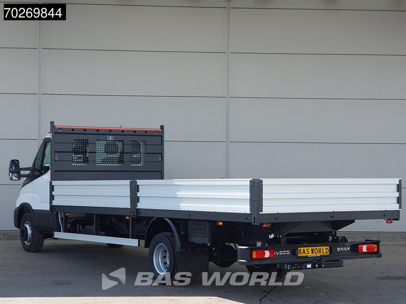 Iveco Daily 70C18 3.0L Automaat 525cm Open laadbak XXL Trekhaak ACC Navi Airco Pickup Pritsche Airco Trekhaak - Легка бортова вантажівка: фото 2 Iveco Daily 70C18 3.0L Automaat 525cm Open laadbak XXL Trekhaak ACC Navi Airco Pickup Pritsche Airco Trekhaak - Легка бортова вантажівка: фото 2