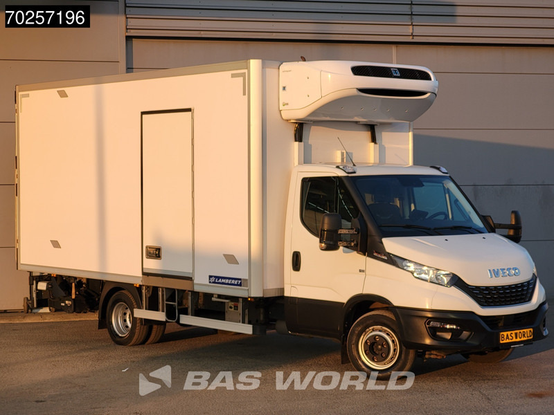 Iveco Daily 72C21 3.0L Koelwagen Laadklep Thermo King T-600R 380V Luchtvering Koelwagen Airco Cruise Camera Koeler Koel Kühlwagen 28m3 Airco - Фургон-рефрижератор: фото 3 Iveco Daily 72C21 3.0L Koelwagen Laadklep Thermo King T-600R 380V Luchtvering Koelwagen Airco Cruise Camera Koeler Koel Kühlwagen 28m3 Airco - Фургон-рефрижератор: фото 3