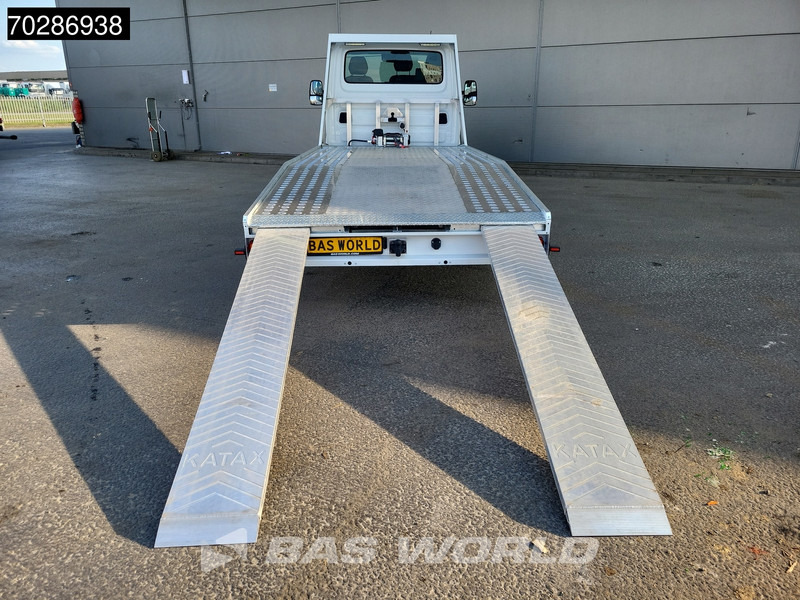 Iveco Daily 35S18 3.0L Autotransporter Automaat 3,5t Trekhaak Navi ACC LED Airco Lier Euro6 Oprijwagen Cartransporter Trekhaak - Комерційний автомобіль: фото 3 Iveco Daily 35S18 3.0L Autotransporter Automaat 3,5t Trekhaak Navi ACC LED Airco Lier Euro6 Oprijwagen Cartransporter Trekhaak - Комерційний автомобіль: фото 3