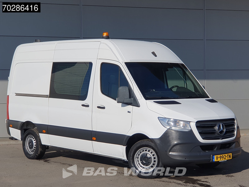 Mercedes-Benz Sprinter 314 CDI Automaat L2H2 Trekhaak Airco Cruise Camera Parkeersensoren MBUX CarPlay Standkachel Werkplaatsinrichting Euro6 L2 12m3 A - Суцільнометалевий фургон: фото 3 Mercedes-Benz Sprinter 314 CDI Automaat L2H2 Trekhaak Airco Cruise Camera Parkeersensoren MBUX CarPlay Standkachel Werkplaatsinrichting Euro6 L2 12m3 A - Суцільнометалевий фургон: фото 3