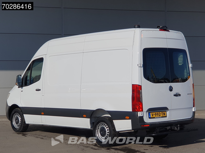 Mercedes-Benz Sprinter 314 CDI Automaat L2H2 Trekhaak Airco Cruise Camera Parkeersensoren MBUX CarPlay Standkachel Werkplaatsinrichting Euro6 L2 12m3 A - Суцільнометалевий фургон: фото 2 Mercedes-Benz Sprinter 314 CDI Automaat L2H2 Trekhaak Airco Cruise Camera Parkeersensoren MBUX CarPlay Standkachel Werkplaatsinrichting Euro6 L2 12m3 A - Суцільнометалевий фургон: фото 2