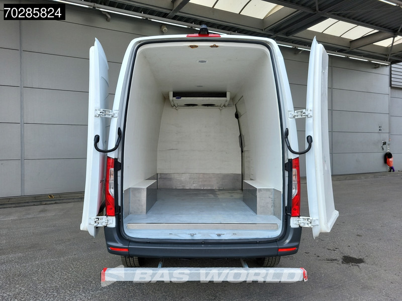 Mercedes-Benz Sprinter 314 CDI Koelwagen Carrier Viento 350 Navi Airco Cruise Camera MBUX Euro6 Koel Koeler Kühl Kühler Kühlwagen 9m3 Airco Cruise cont - Фургон-рефрижератор: фото 3 Mercedes-Benz Sprinter 314 CDI Koelwagen Carrier Viento 350 Navi Airco Cruise Camera MBUX Euro6 Koel Koeler Kühl Kühler Kühlwagen 9m3 Airco Cruise cont - Фургон-рефрижератор: фото 3