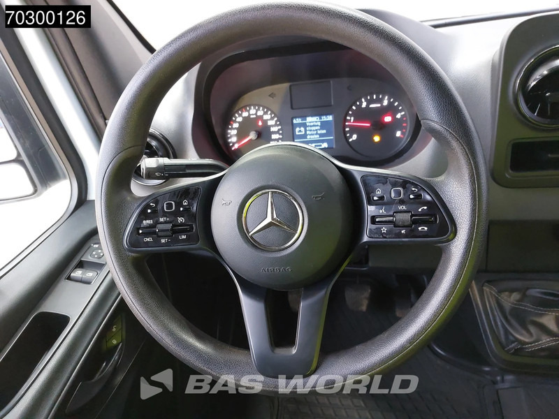 Суцільнометалевий фургон Mercedes-Benz Sprinter 314 CDI L2H2 Trekhaak Airco Cruise Camera MBUX CarPlay Euro6 L2 Airco Trekhaak Cruise control: фото 16 Суцільнометалевий фургон Mercedes-Benz Sprinter 314 CDI L2H2 Trekhaak Airco Cruise Camera MBUX CarPlay Euro6 L2 Airco Trekhaak Cruise control: фото 16