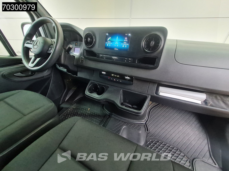 Легковий фургон Mercedes-Benz Sprinter 315 CDI Automaat L2H2 150PK Airco Camera Parkeersensoren MBUX CarPlay Euro6 L2 Airco: фото 13 Легковий фургон Mercedes-Benz Sprinter 315 CDI Automaat L2H2 150PK Airco Camera Parkeersensoren MBUX CarPlay Euro6 L2 Airco: фото 13
