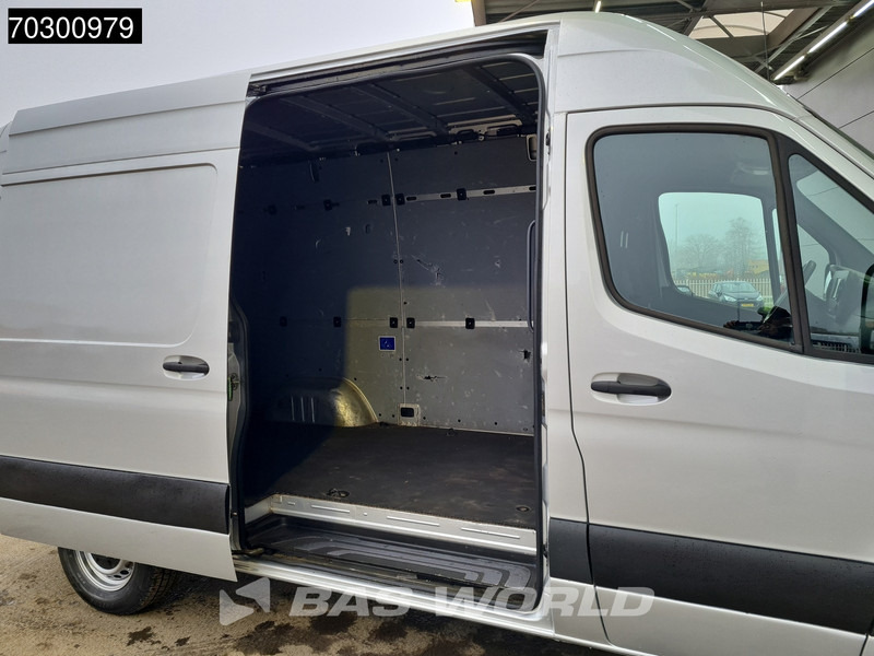 Легковий фургон Mercedes-Benz Sprinter 315 CDI Automaat L2H2 150PK Airco Camera Parkeersensoren MBUX CarPlay Euro6 L2 Airco: фото 8 Легковий фургон Mercedes-Benz Sprinter 315 CDI Automaat L2H2 150PK Airco Camera Parkeersensoren MBUX CarPlay Euro6 L2 Airco: фото 8