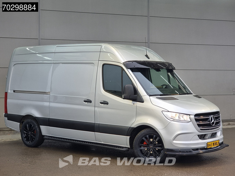 Mercedes-Benz Sprinter 315 CDI COMING SOON! Automaat L2H2 BW Special Edition 18'' Zonneklep Sidesteps Camera PDC MBUX CarPlay 150PK Euro6 L2 11m3 Airco - Легковий фургон: фото 3 Mercedes-Benz Sprinter 315 CDI COMING SOON! Automaat L2H2 BW Special Edition 18'' Zonneklep Sidesteps Camera PDC MBUX CarPlay 150PK Euro6 L2 11m3 Airco - Легковий фургон: фото 3