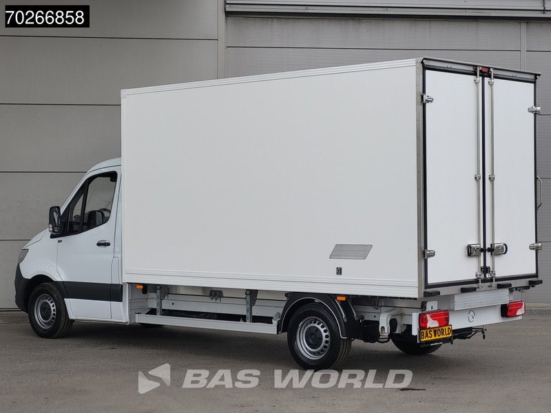 Mercedes-Benz Sprinter 315 CDI Koelwagen Achterdeuren Thermo King C-250 Airco MBUX Koel Koeler Kühl Kühler Kühlwagen Kühlkoffer 17m3 Airco - Фургон-рефрижератор: фото 2 Mercedes-Benz Sprinter 315 CDI Koelwagen Achterdeuren Thermo King C-250 Airco MBUX Koel Koeler Kühl Kühler Kühlwagen Kühlkoffer 17m3 Airco - Фургон-рефрижератор: фото 2