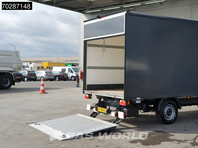 Mercedes-Benz Sprinter 316 CDI Laadklep Automaat Bakwagen ACC Airco Camera MBUX CarPlay Euro6 Meubelbak Koffer 19m3 Airco - Фургон з закритим кузовом: фото 3 Mercedes-Benz Sprinter 316 CDI Laadklep Automaat Bakwagen ACC Airco Camera MBUX CarPlay Euro6 Meubelbak Koffer 19m3 Airco - Фургон з закритим кузовом: фото 3
