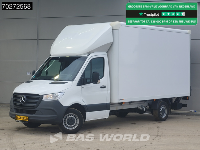 Mercedes-Benz Sprinter 317 CDI Automaat Bakwagen Laadklep Camera Airco Koffer Meubelbak 20m3 Airco - Фургон з закритим кузовом: фото 1 Mercedes-Benz Sprinter 317 CDI Automaat Bakwagen Laadklep Camera Airco Koffer Meubelbak 20m3 Airco - Фургон з закритим кузовом: фото 1