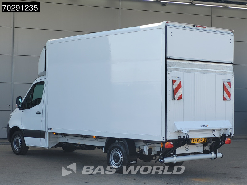 Mercedes-Benz Sprinter 317 CDI Automaat Bakwagen Laadklep Camera Airco Koffer Meubelbak 21m3 Airco - Фургон з закритим кузовом: фото 2 Mercedes-Benz Sprinter 317 CDI Automaat Bakwagen Laadklep Camera Airco Koffer Meubelbak 21m3 Airco - Фургон з закритим кузовом: фото 2
